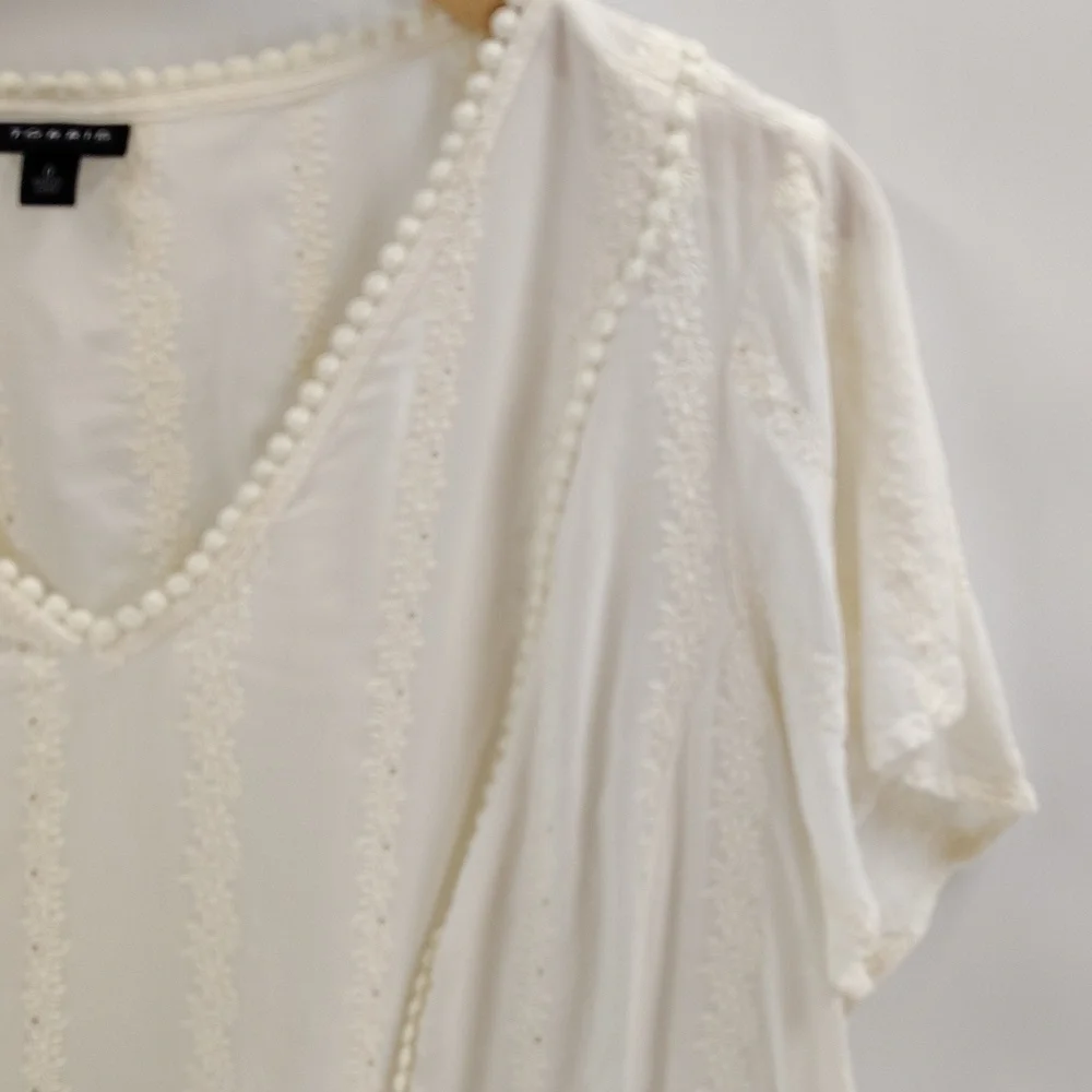Torrid Ivory Eyelet Embroidered Blouse Size 0 Size 12 Short Sleeve - Picture 7 of 9
